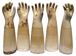 Ceramic glove molds