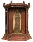 Santo carving