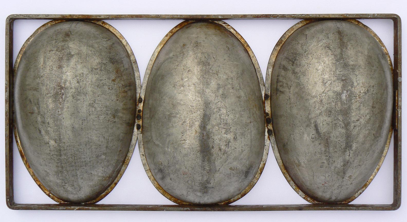 Tramp art frame