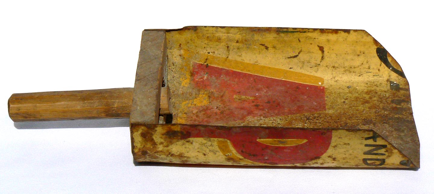 Home made grain scoop
