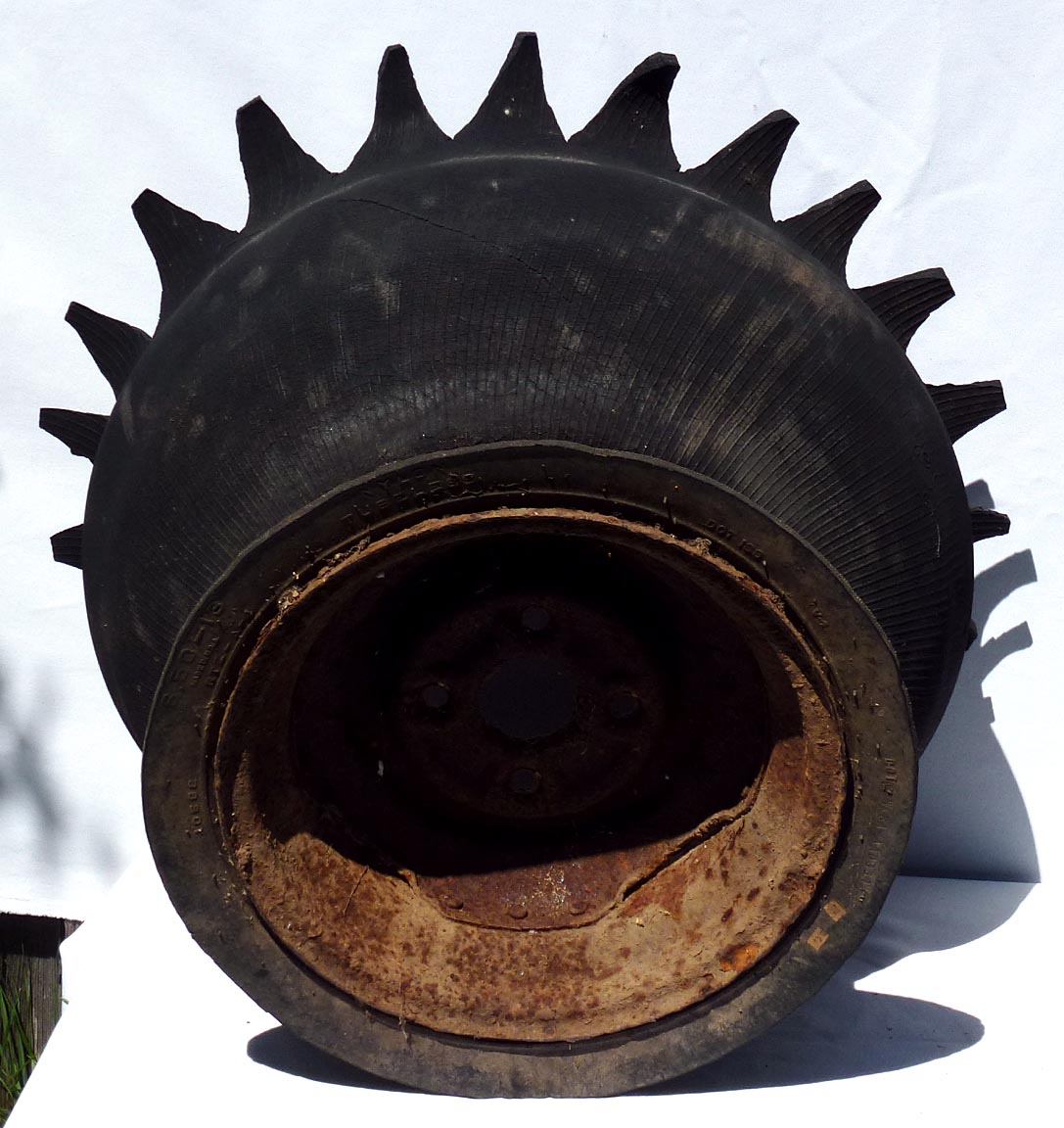 Tire planter