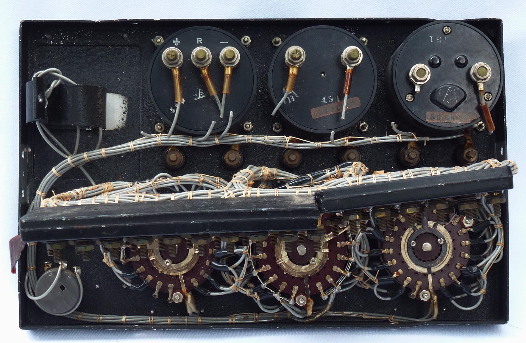 Electrical testing panel