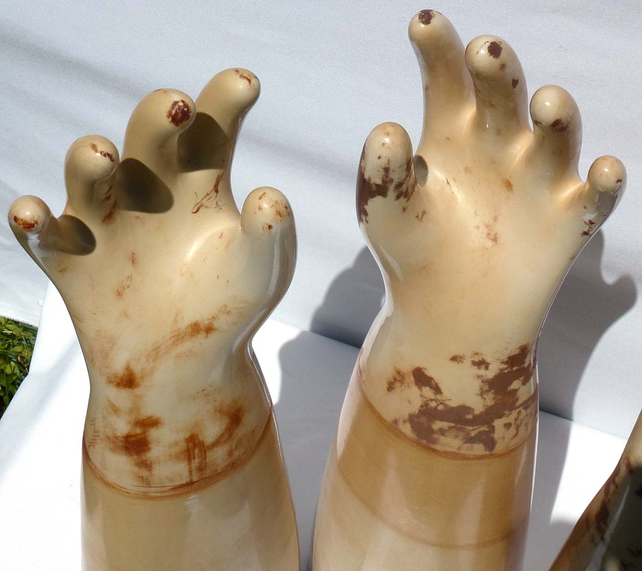 Ceramic glove molds