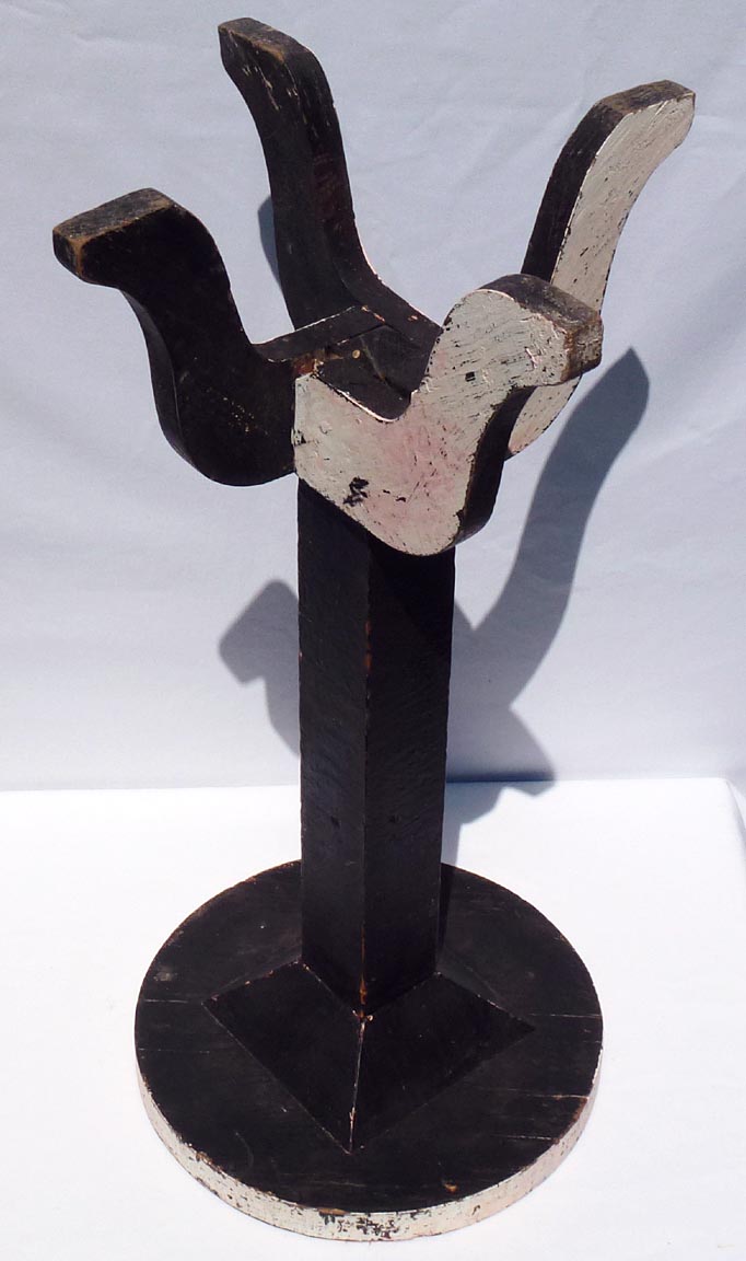 Two-Toned Pedestal Stand