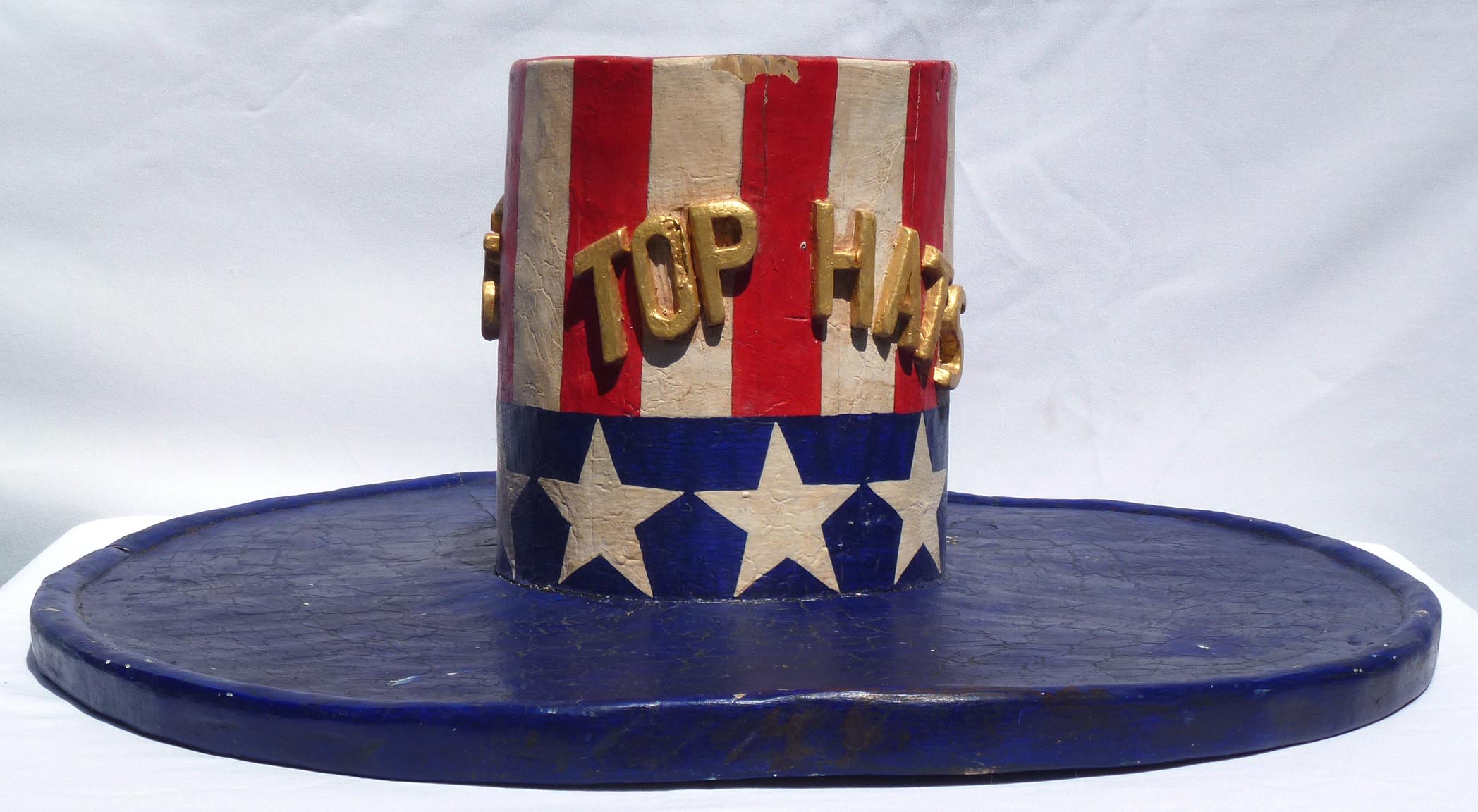 Giant carnival top hat