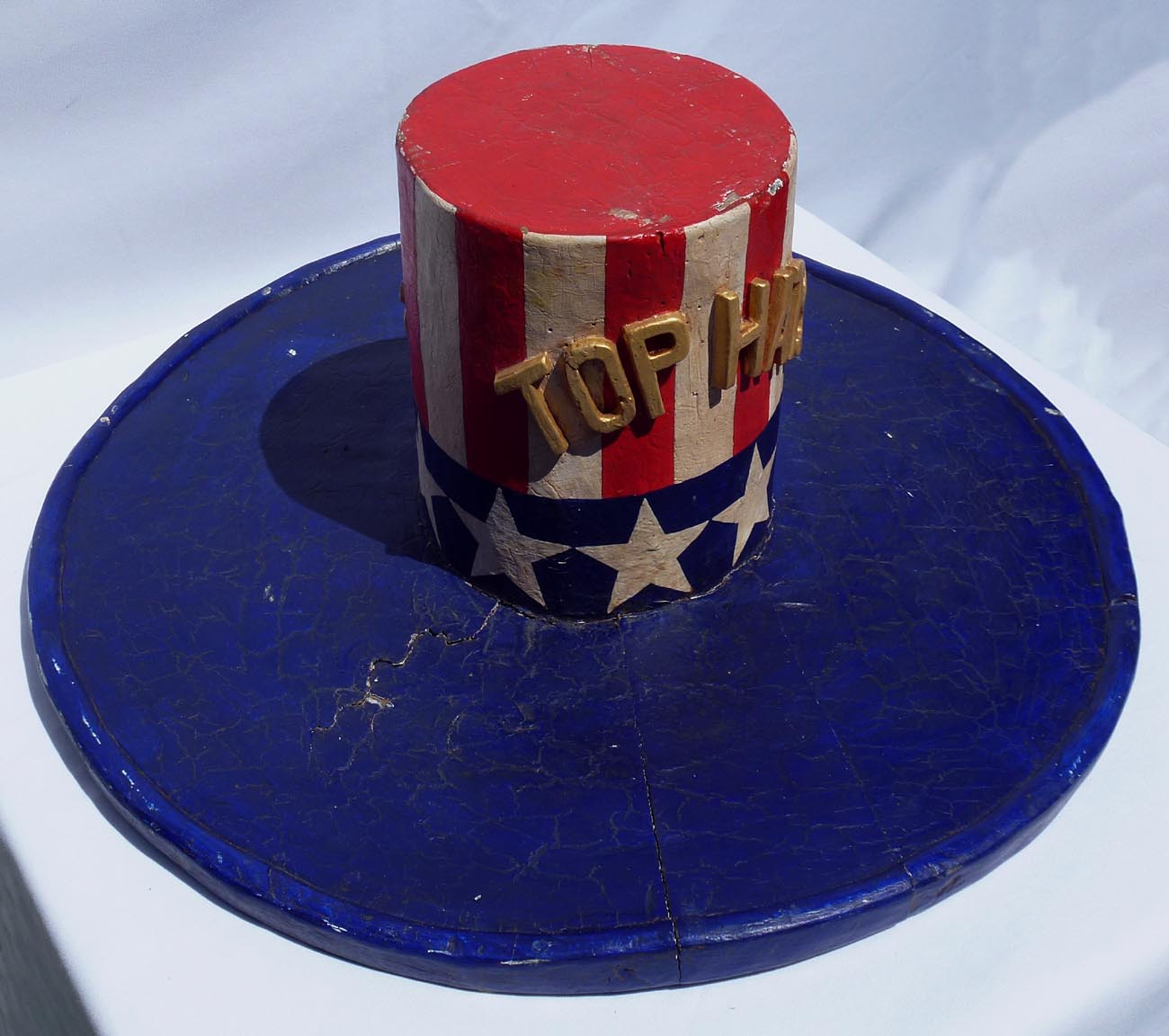 Giant carnival top hat