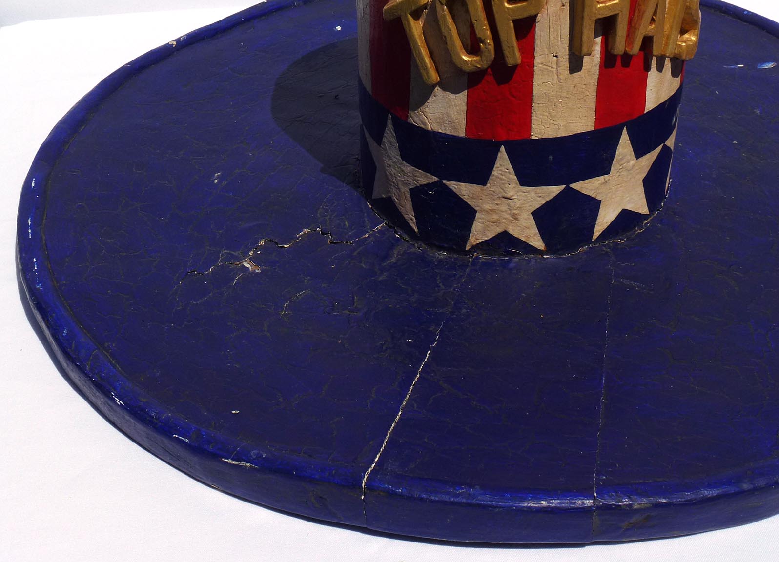 Giant carnival top hat