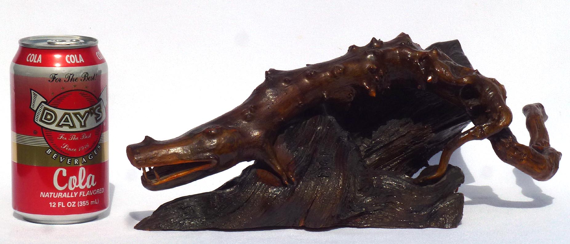 Crocodile root carving